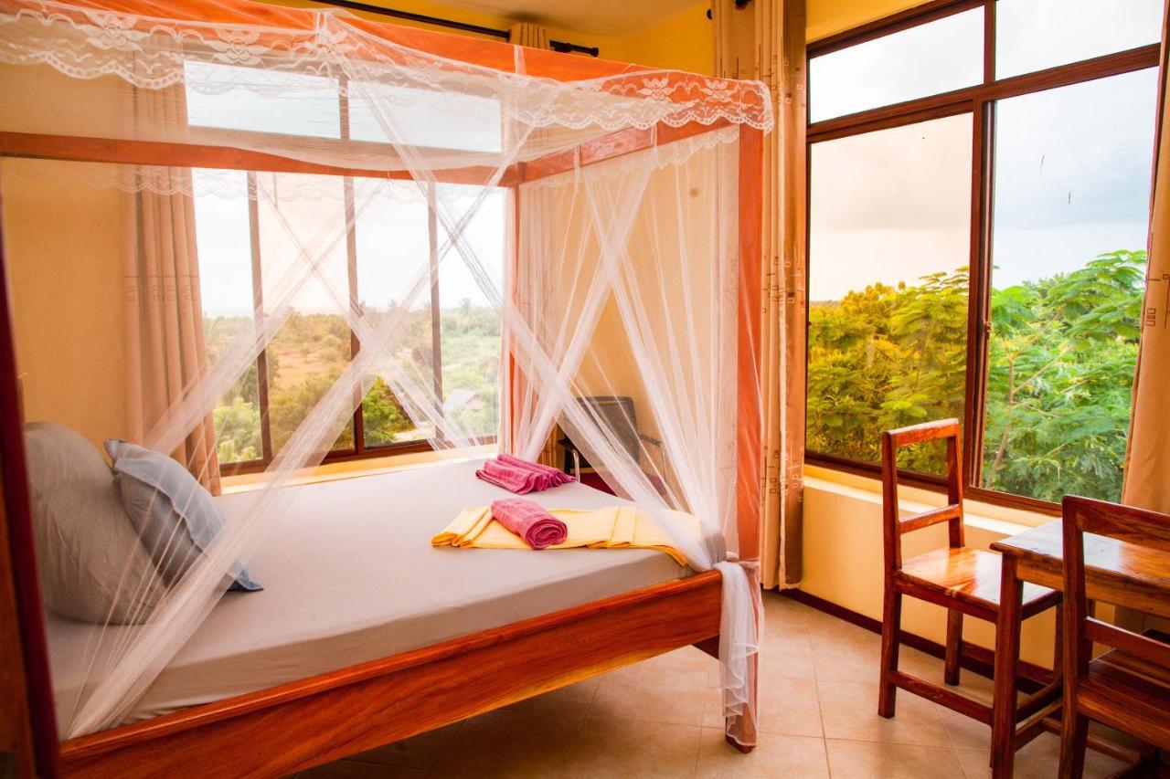 Mikoko Beach & Cottages Bagamoyo Exteriör bild