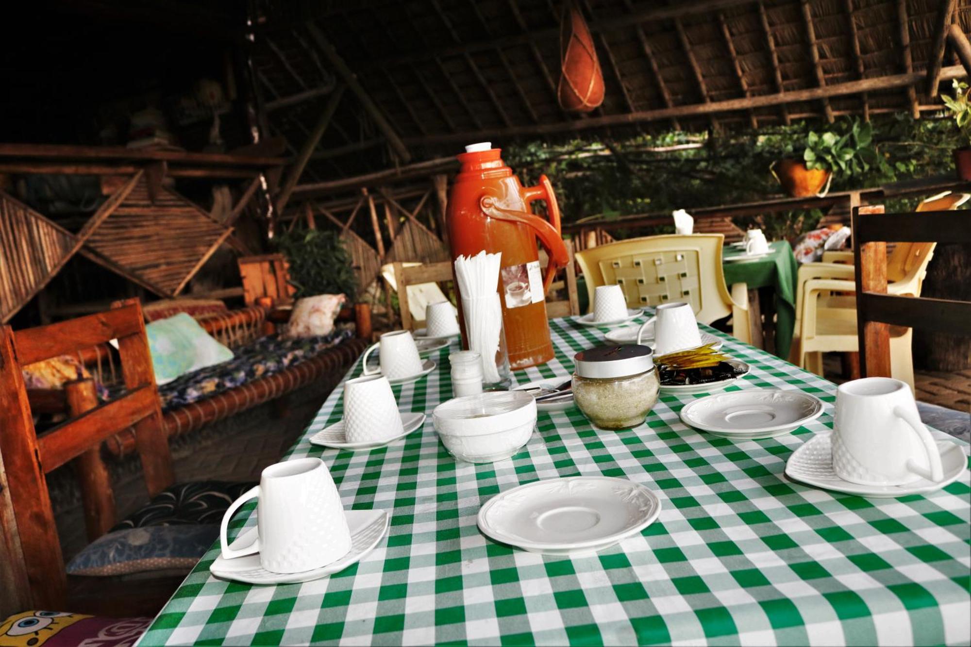 Mikoko Beach & Cottages Bagamoyo Exteriör bild